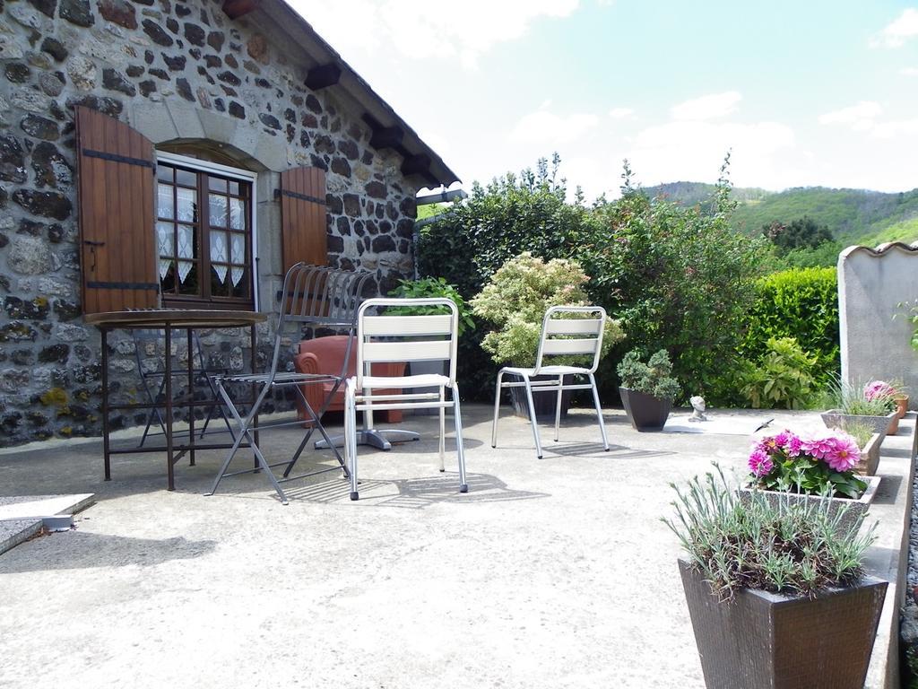 Bed and Breakfast Le Cabanon Thueyts Esterno foto