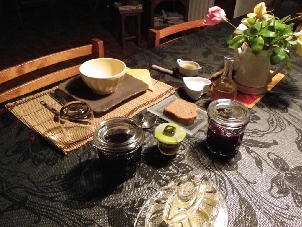 Bed and Breakfast Le Cabanon Thueyts Esterno foto